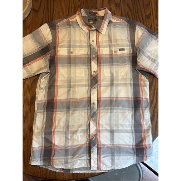 Eddie Bauer men’s short sleeve classic fit TL - Picture 1 of 7